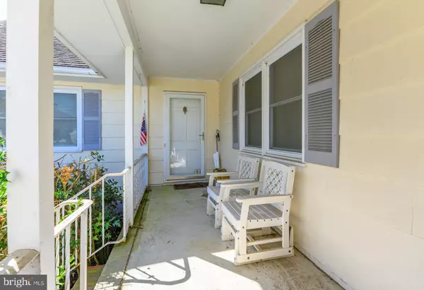 Lavallette, NJ 08735,189 PERSHING BLVD