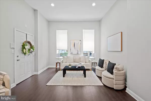 1325 N FRANKLIN ST, Philadelphia, PA 19122