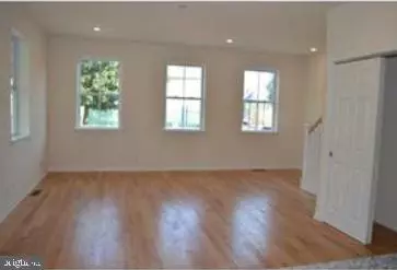 Abington, PA 19001,1043-C EASTON RD