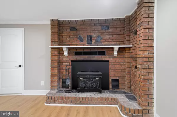 La Plata, MD 20646,906 WASHINGTON AVE