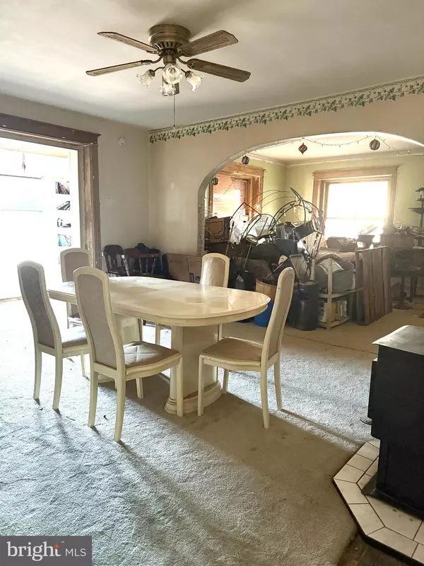 Easton, PA 18042,622 FOLK ST