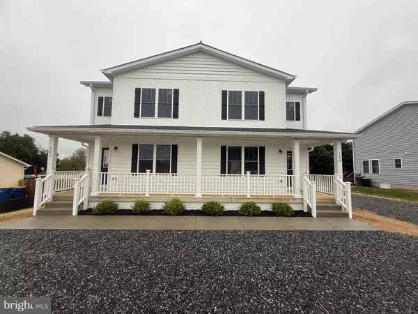 Fredericksburg, VA 22408,102 GERBER DR