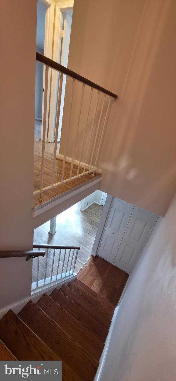 Fairfax, VA 22032,5510 LA CROSS CT.