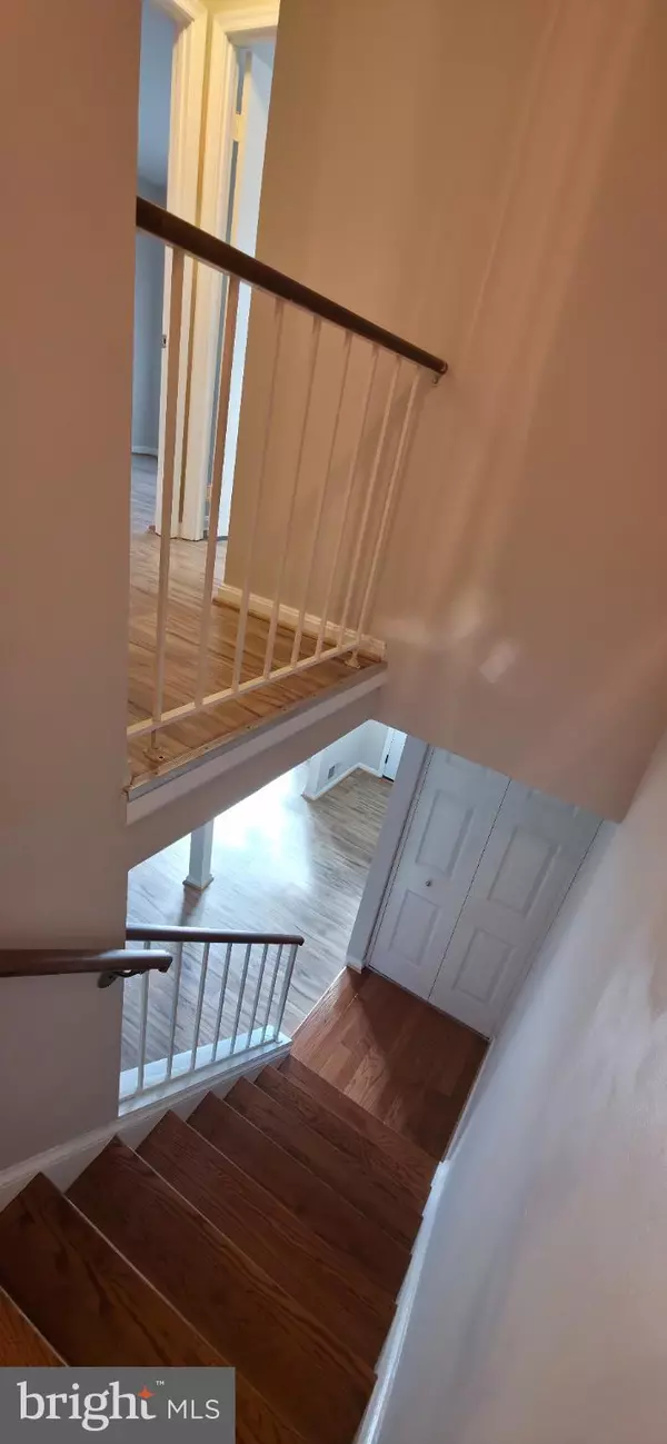 Fairfax, VA 22032,5510 LA CROSS CT.