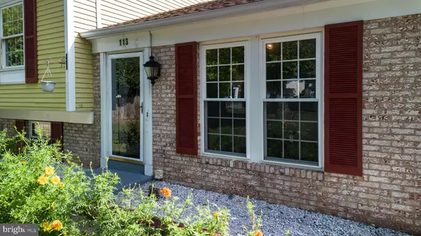 Harrisburg, PA 17110,113 WADING SPRING LN