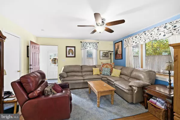 Stafford, VA 22554,4 WEST BRIAR DR