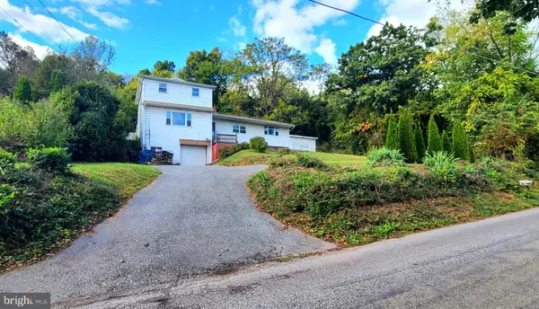 Dover, PA 17315,5790 MOUNTAIN RD