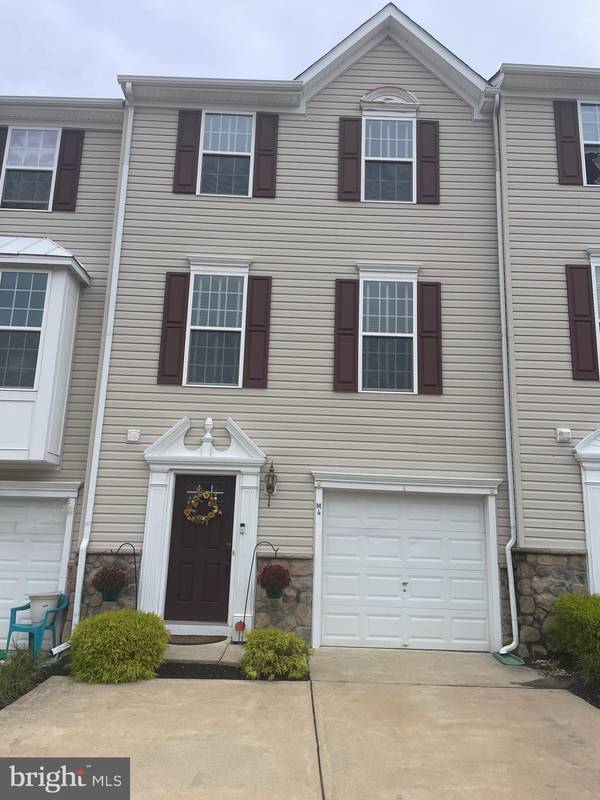 Vineland, NJ 08361,2102 E OAK RD #M4