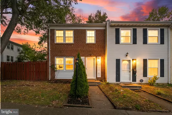 Woodbridge, VA 22191,16566 SHERWOOD PL