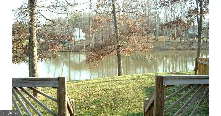 Stafford, VA 22554,17 RUBY DR