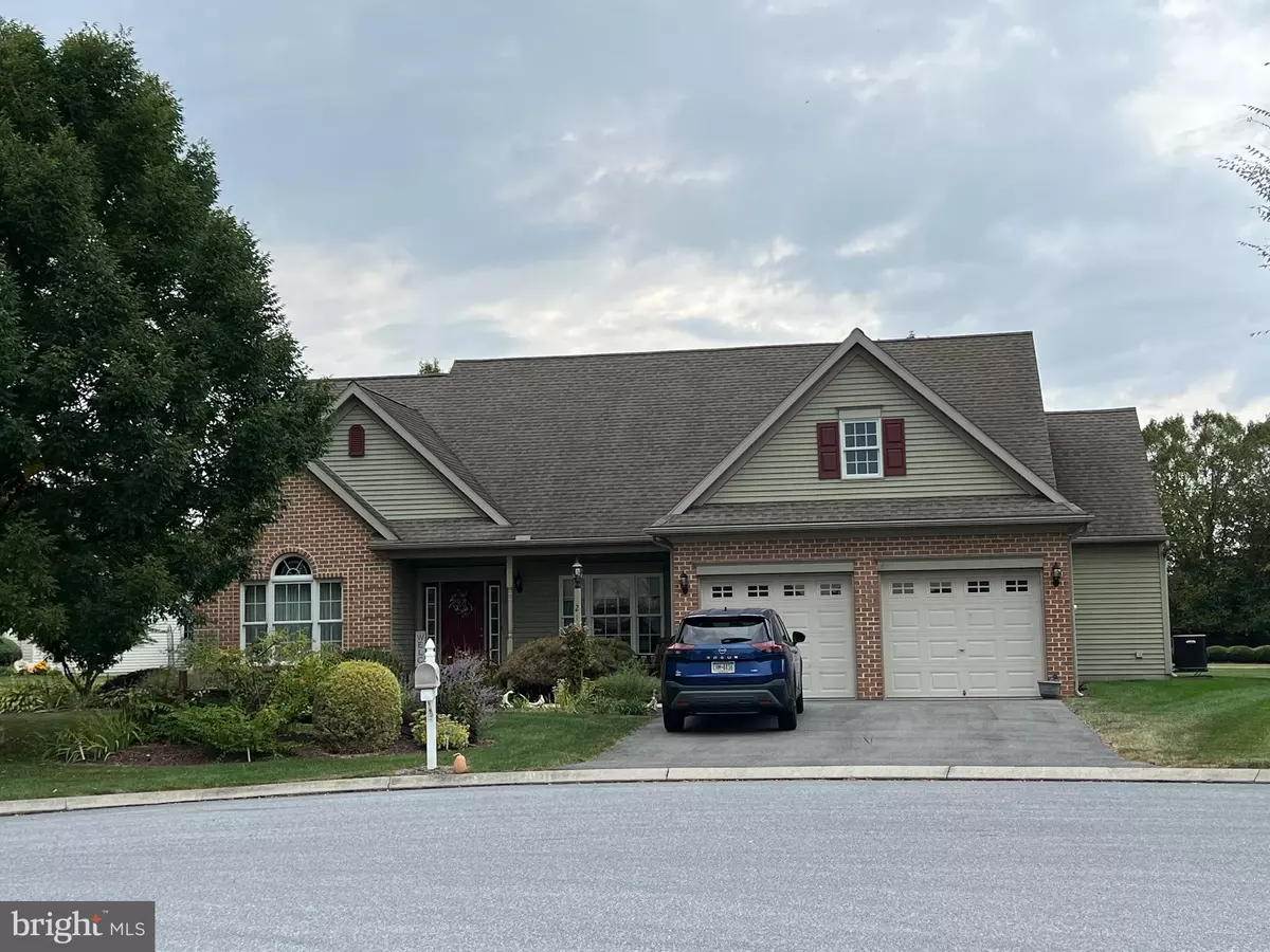 Womelsdorf, PA 19567,21 FREESIA CT