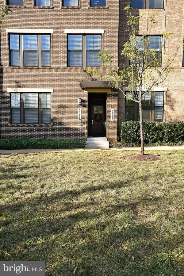 Sterling, VA 20166,45087 CAPPAMORE TER