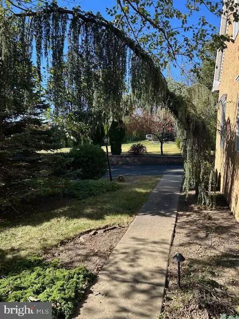 North Wales, PA 19454,981 HORSHAM RD