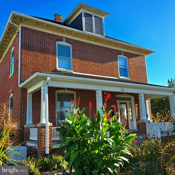 Mc Sherrystown, PA 17344,128 NORTH ST
