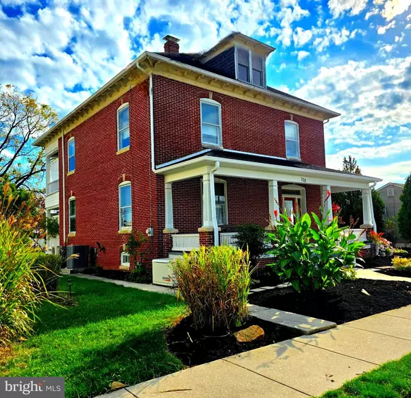 Mc Sherrystown, PA 17344,128 NORTH ST