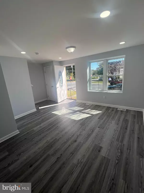 Wilmington, DE 19802,2721 N PINE ST