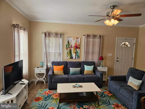 Colonial Beach, VA 22443,30 BANCROFT AVE.