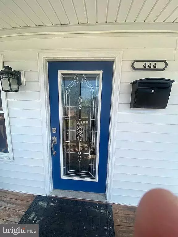 Strasburg, VA 22657,444 BRANCH ST