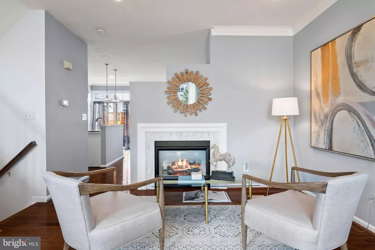 Woodbridge, VA 22191,13368 FERRY LANDING LN