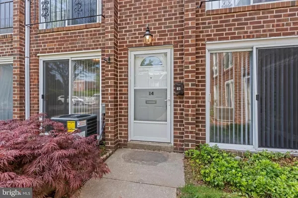 Philadelphia, PA 19128,9001 RIDGE AVE #14