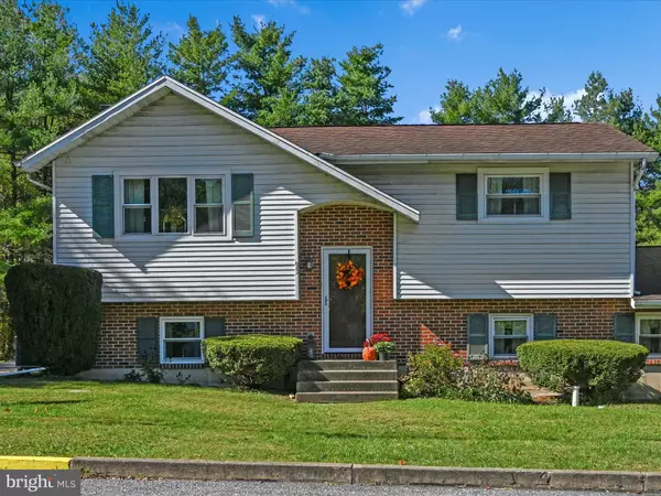 Middleport, PA 17953,93 WASHINGTON ST