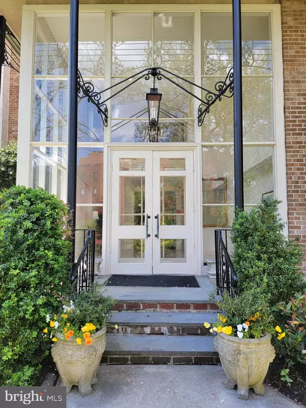 Haverford, PA 19041,264 W MONTGOMERY AVE #304