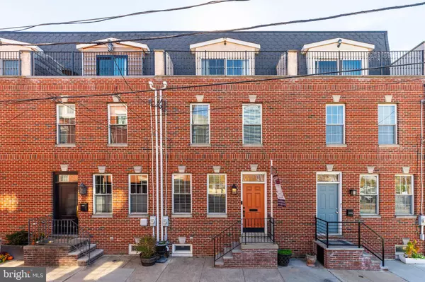 2642 CATHARINE ST, Philadelphia, PA 19146