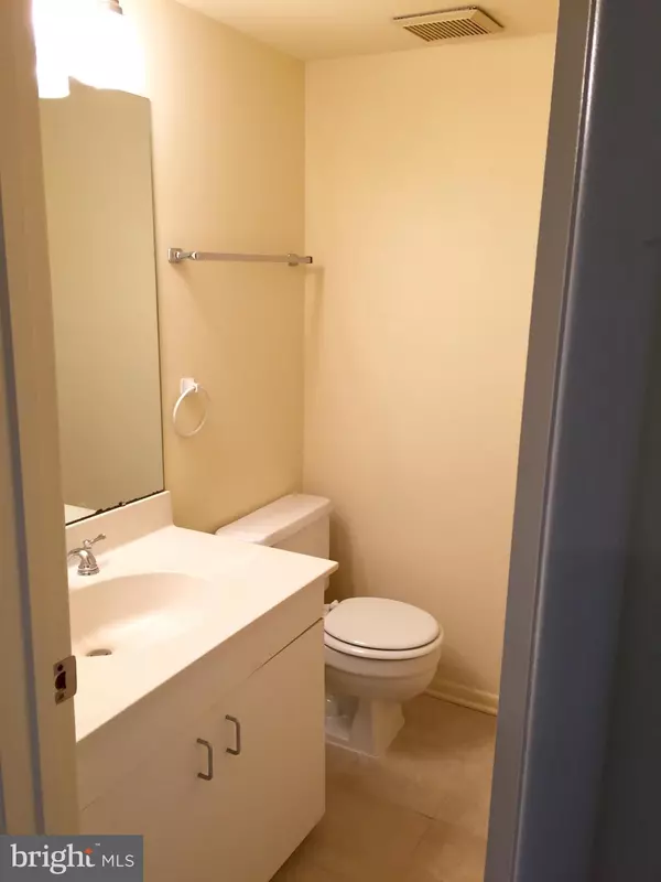 Germantown, MD 20874,20464 WATERS POINT LN