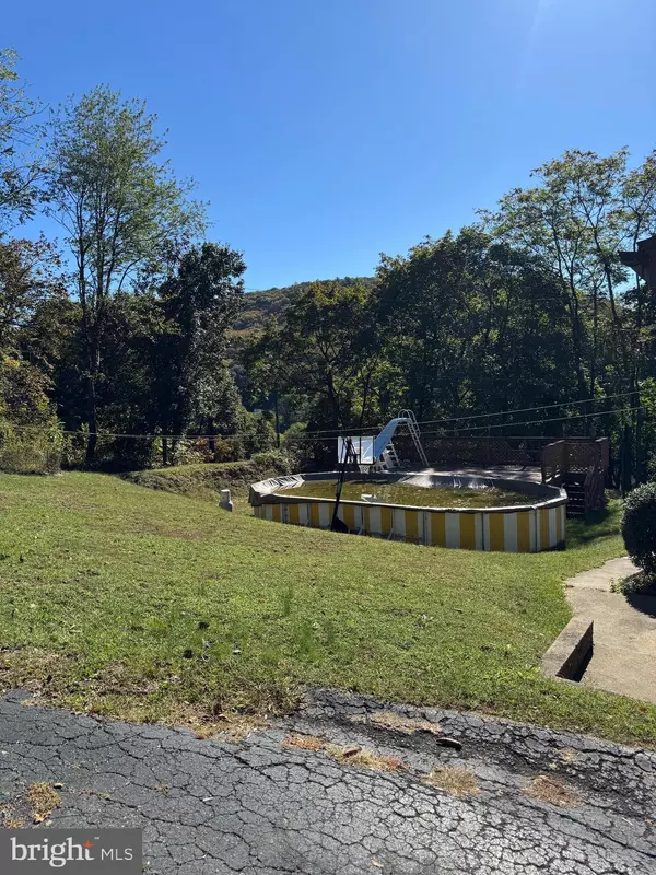 Pottsville, PA 17901,400 JEFFERSON ST