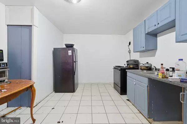 Philadelphia, PA 19140,4302-04 GERMANTOWN AVE