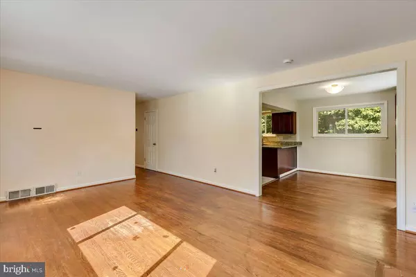 Springfield, VA 22150,7424 NANCEMOND ST