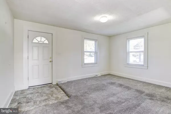 Owings Mills, MD 21117,15 RITTERS LN
