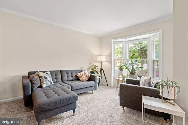 Alexandria, VA 22304,32 CARRIAGE HOUSE CIR