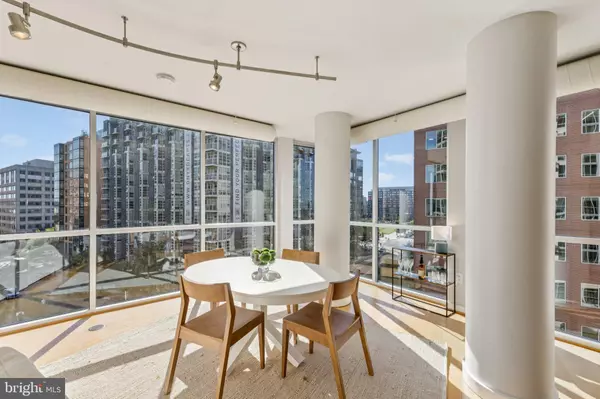 Washington, DC 20003,1025 1ST ST SE #713