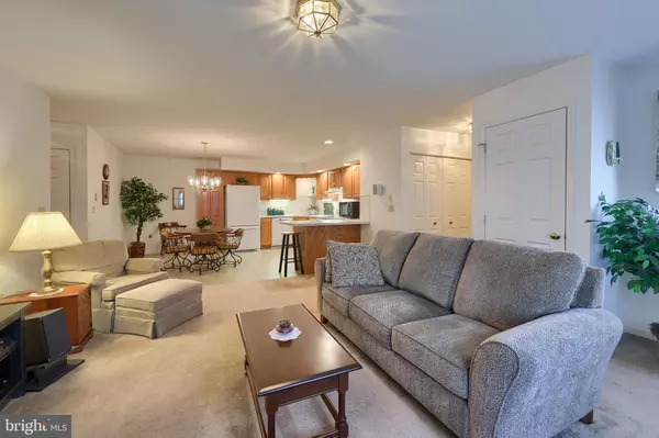 New Holland, PA 17557,132 E JACKSON ST