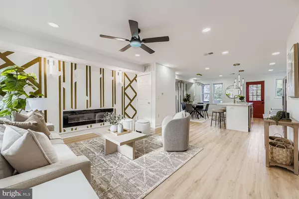 Baltimore, MD 21215,4333 PIMLICO RD