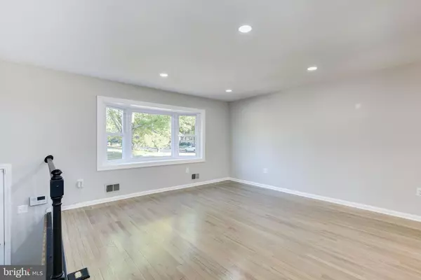 Fort Washington, MD 20744,12713 RADBURN PL