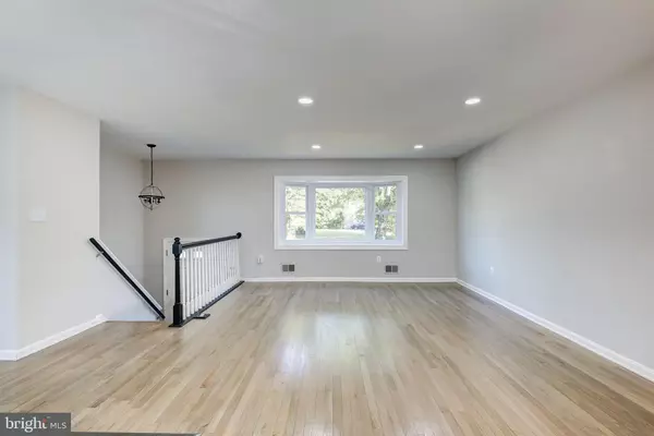 Fort Washington, MD 20744,12713 RADBURN PL