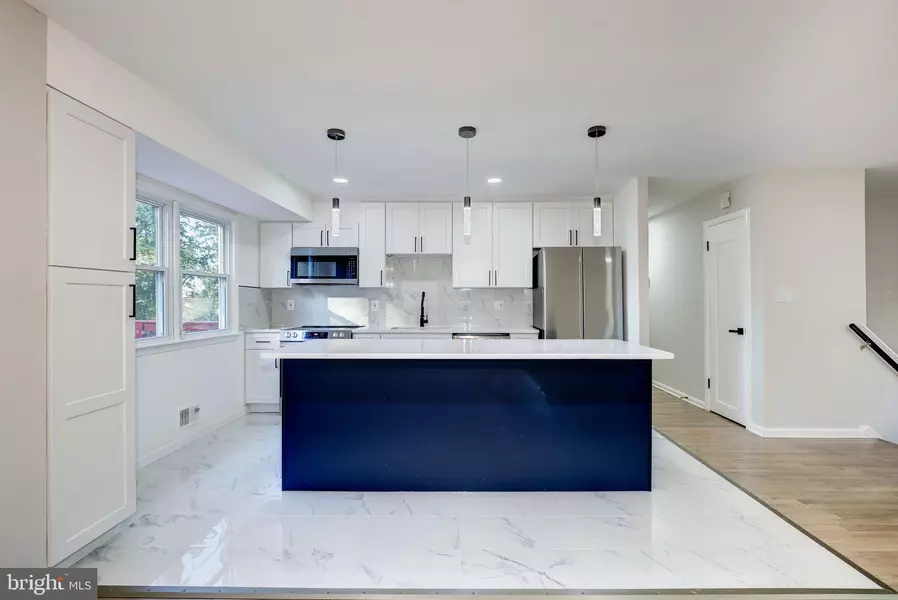 12713 RADBURN PL, Fort Washington, MD 20744