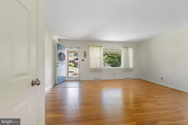 Wilmington, DE 19808,2702 BARNSLEY RD