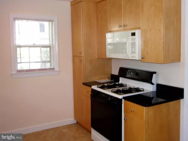 Bethesda, MD 20814,9912 DICKENS AVE