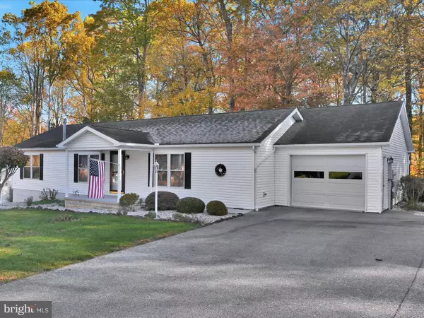 1044 HEMLOCK CIRCLE,  Manheim,  PA 17545