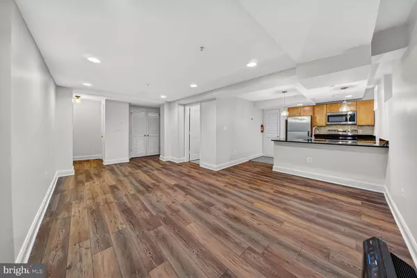 Washington, DC 20011,5407 9TH ST NW #8