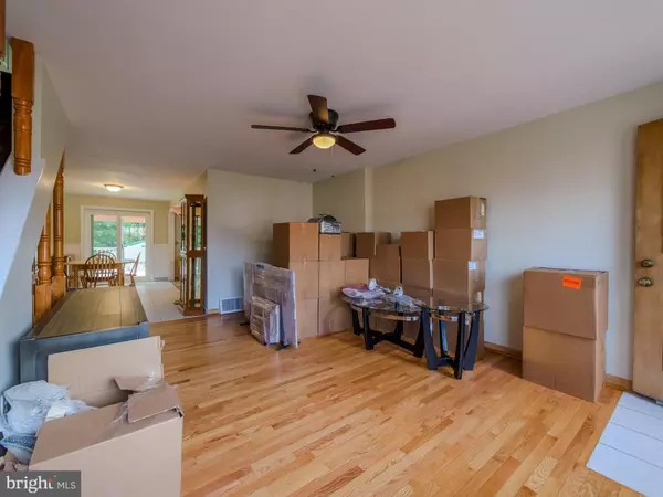 Folcroft, PA 19032,1158 TAYLOR DR