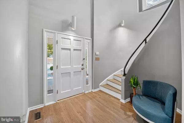 Reston, VA 20191,2031 BEACON PL