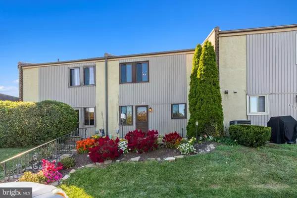 Bensalem, PA 19020,4912 OXFORD CT #2