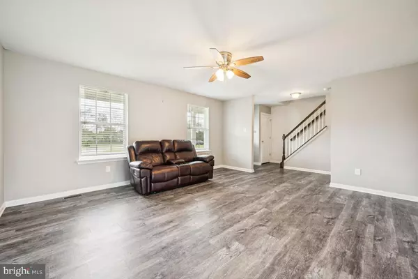 Bridgeton, NJ 08302,18 THOROUGHBRED CT