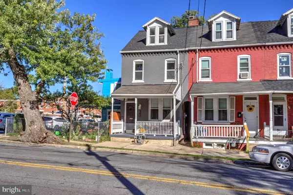 Lancaster, PA 17602,303 S MARSHALL ST