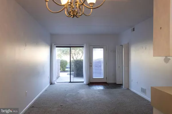 Harrisburg, PA 17110,504 CHERRINGTON DR