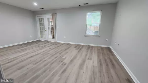 Crofton, MD 21114,2420 SANDWICH CT